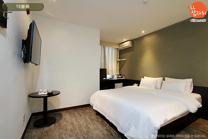 The Hotel Bon Suwon Quarto foto