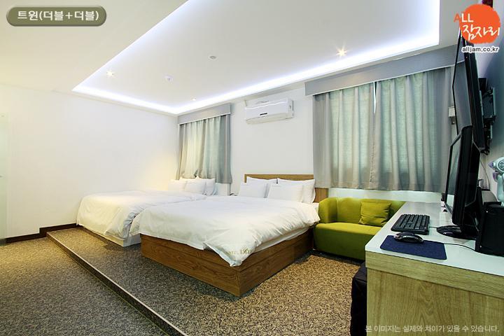 The Hotel Bon Suwon Quarto foto
